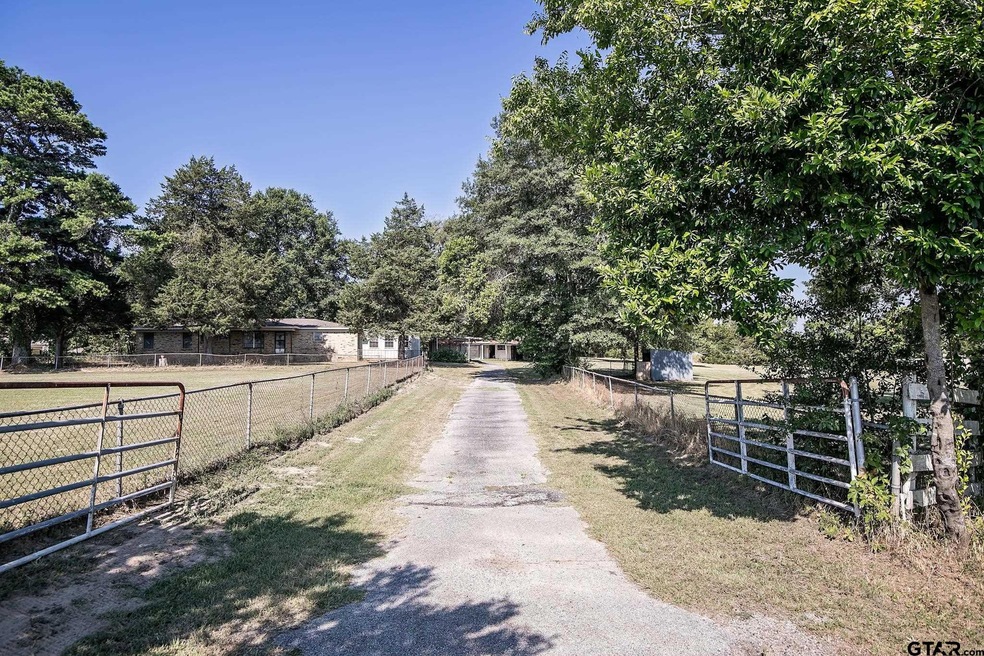 11243 Fm 3226, Arp, TX 75750 - photo 1