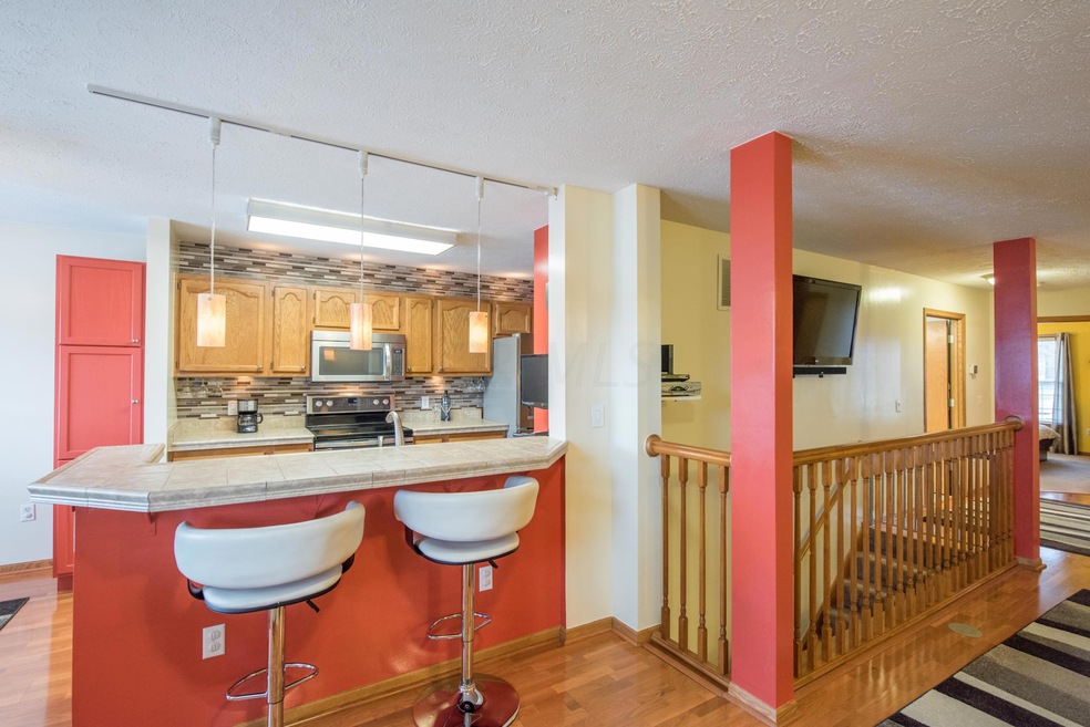 645 Millcrest Dr, Marysville, OH 43040 - photo 1