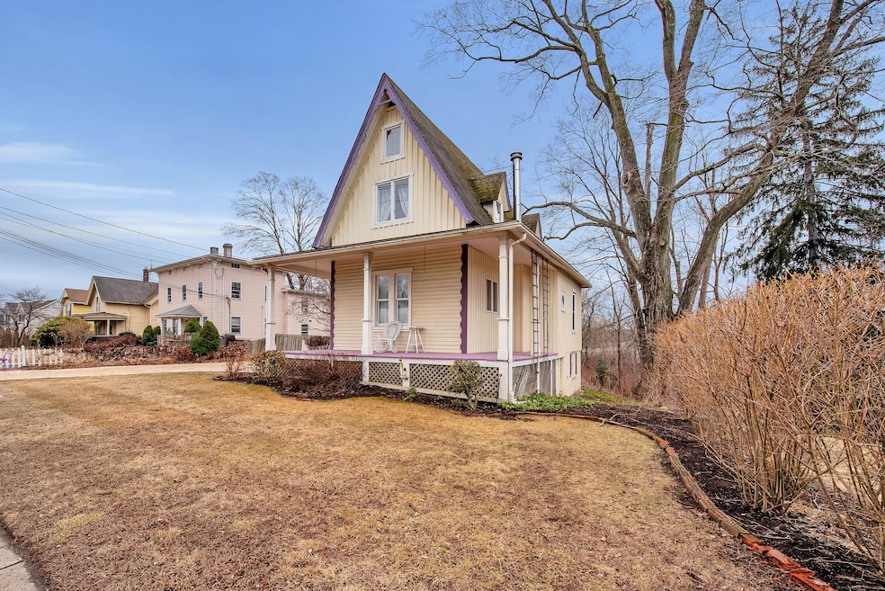 Sold $301,500 • Co-Listing Agent