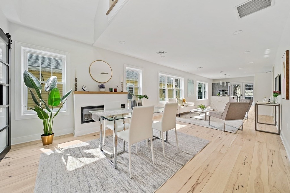 35 Lafayette St unit B, Arlington, MA 02474 - photo 1