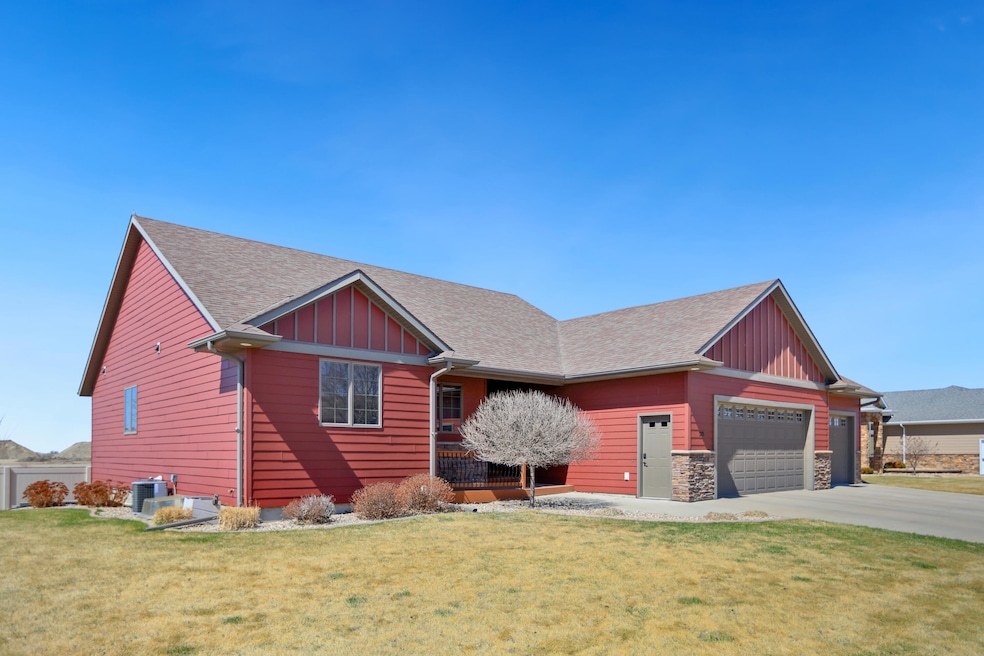 Sold $560,000