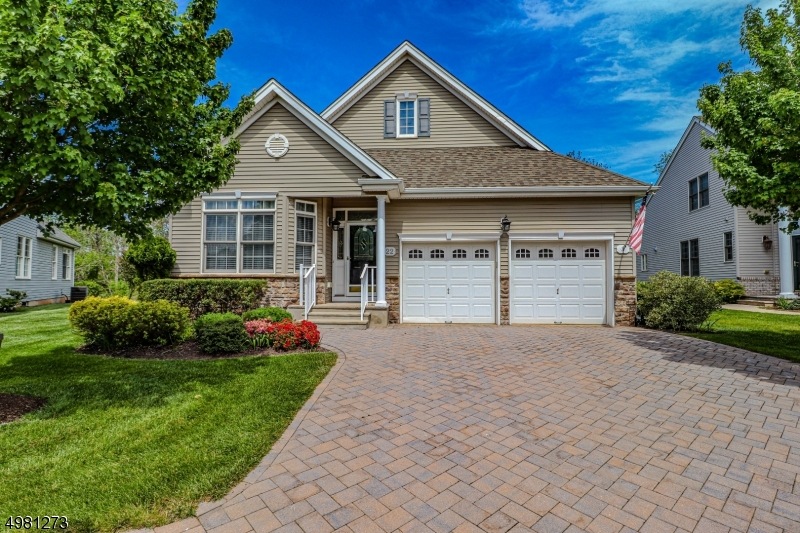 22 Witherspoon Way, Somerset, NJ 08873 - photo 1