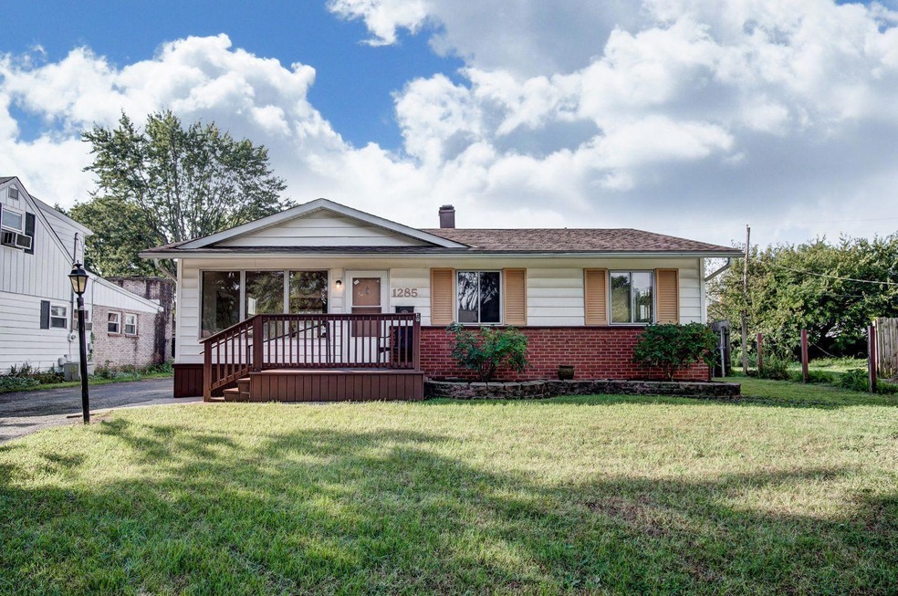 1285 Evaline Dr, Columbus, OH 43224 - photo 1