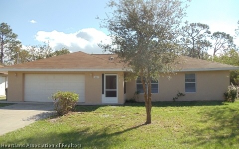 227 Sunbeam Ct, Lake Placid, FL 33852 - photo 1
