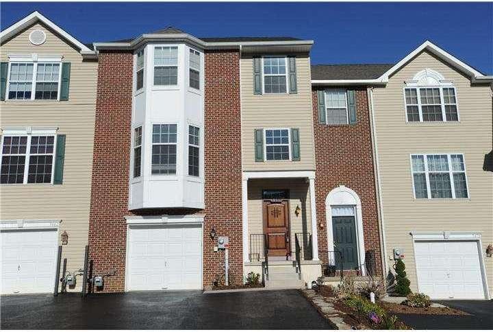 5466 Spring Ridge Dr W, Macungie, PA 18062 - photo 1