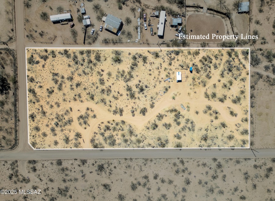 10940 S Gordon Ave unit 1, Three Points, AZ 85736 - photo 1