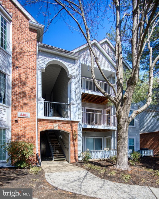 4401 Silverbrook Ln unit B304, Owings Mills, MD 21117 - photo 1
