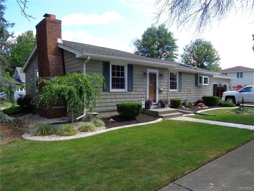 1177 Nash Rd, North Tonawanda, NY 14120 - photo 1