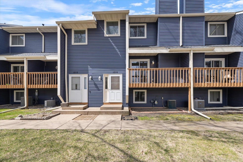 Sold $215,000