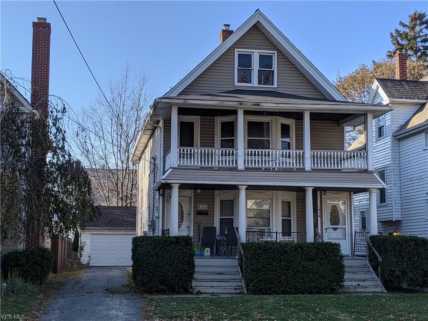 Welcome to 1434 Westwood Ave, a second floor apartment in the heart of Lakewood.
