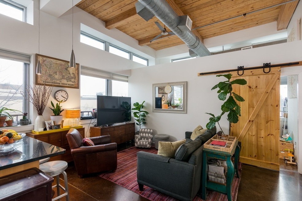 120 Holmes St unit 202, Quincy, MA 02171 - photo 1