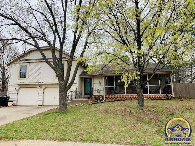 3428 SW Briarwood Ln, Topeka, KS 66611 - photo 1