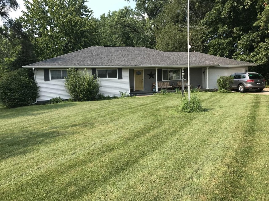 22107 Pocket Rd, Batesville, IN 47006 - photo 1