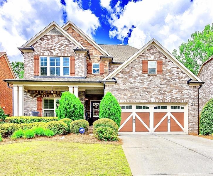 Welcome to the comfortable elegance of 3170 Stonec