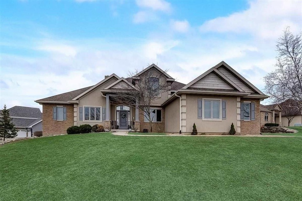 600 Bergamont Blvd, Oregon, WI 53575 - photo 1