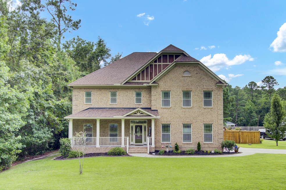 For Sale $1,099,900 • Co-Listing Agent