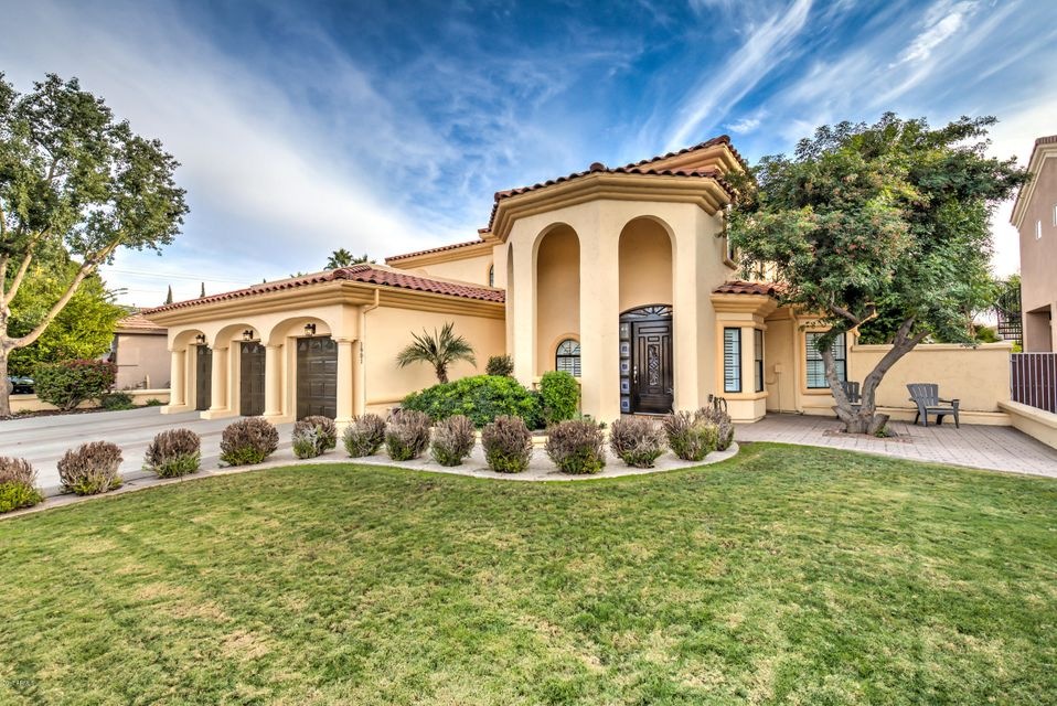 1901 E Cypress Tree Dr-1