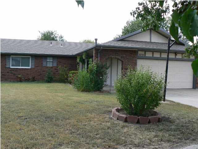 Welcome home to 2235 S Flynn, Wichita, KS!