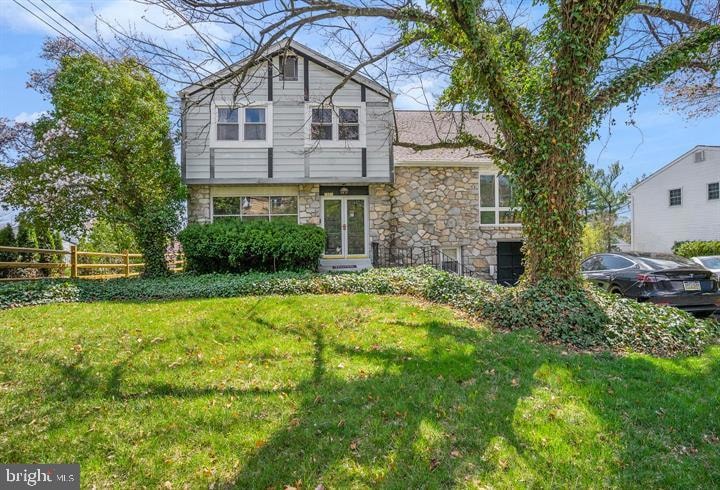 For Rent $3,800/month • Co-Listing Agent