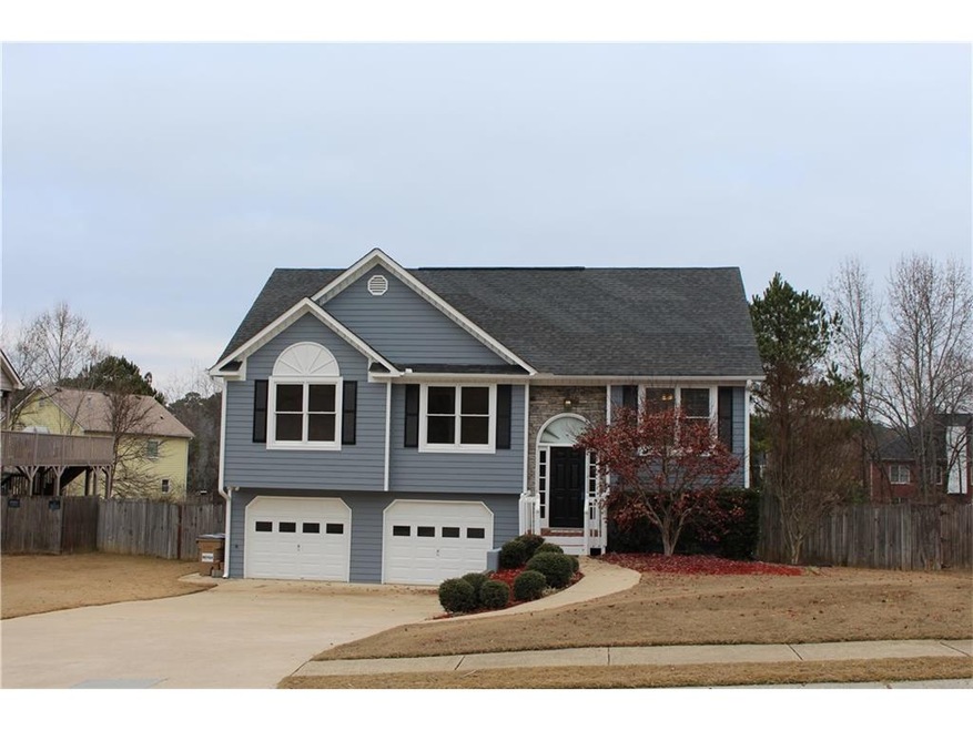 4 bedroom 2 bath home w/ Amazing fenced backyard -
