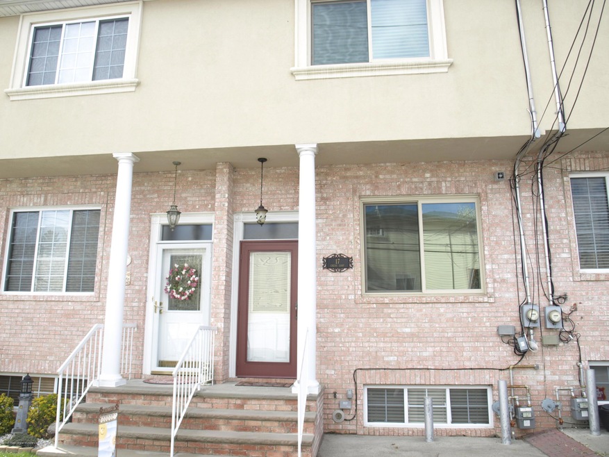 17 Chess Loop, Staten Island, NY 10306 - photo 1