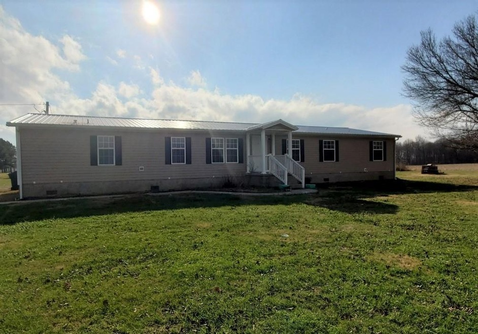 9450 Sauer Ln, Owensboro, KY 42301 - photo 1