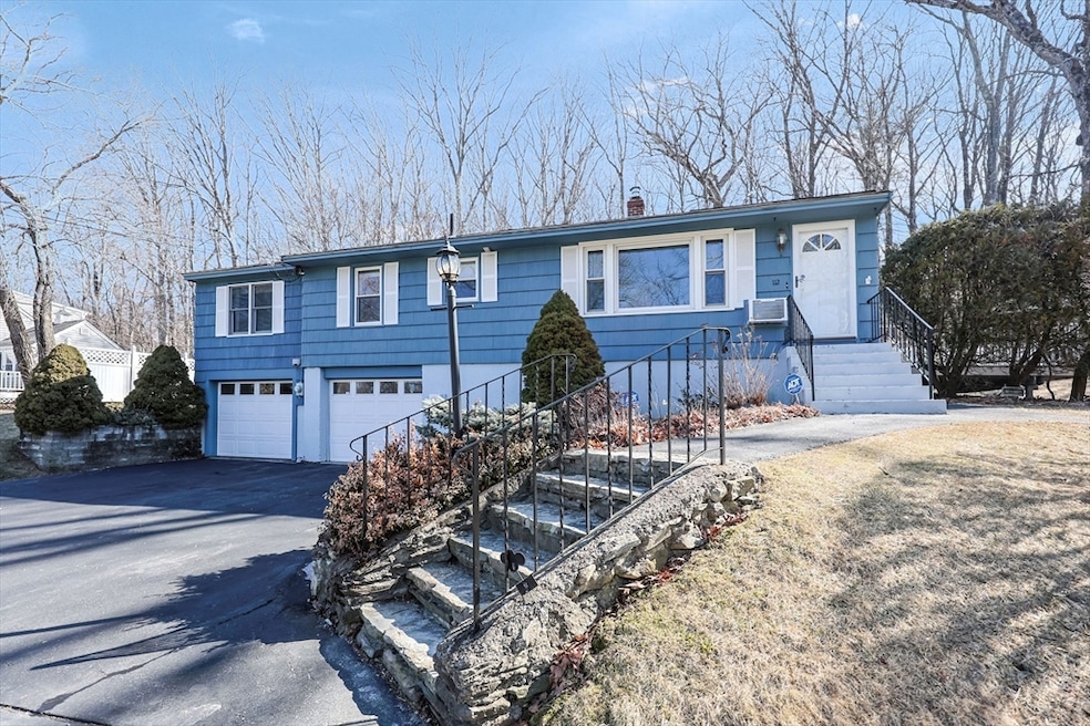 112 Indian Hill Rd, Worcester, MA 01606 - photo 1