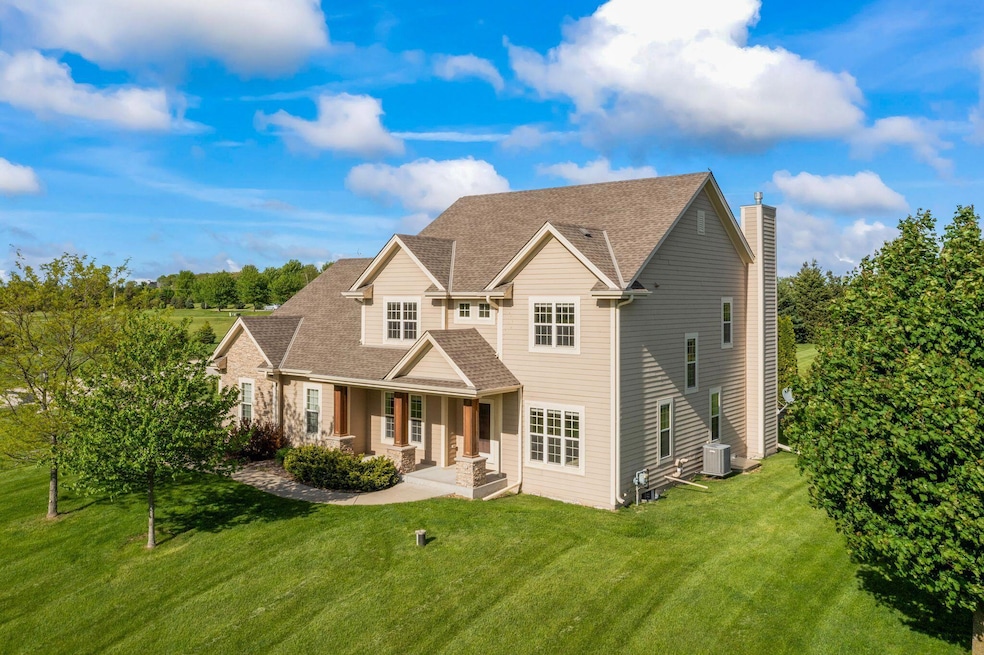 N87W27551 Perennial Terrace, Hartland -