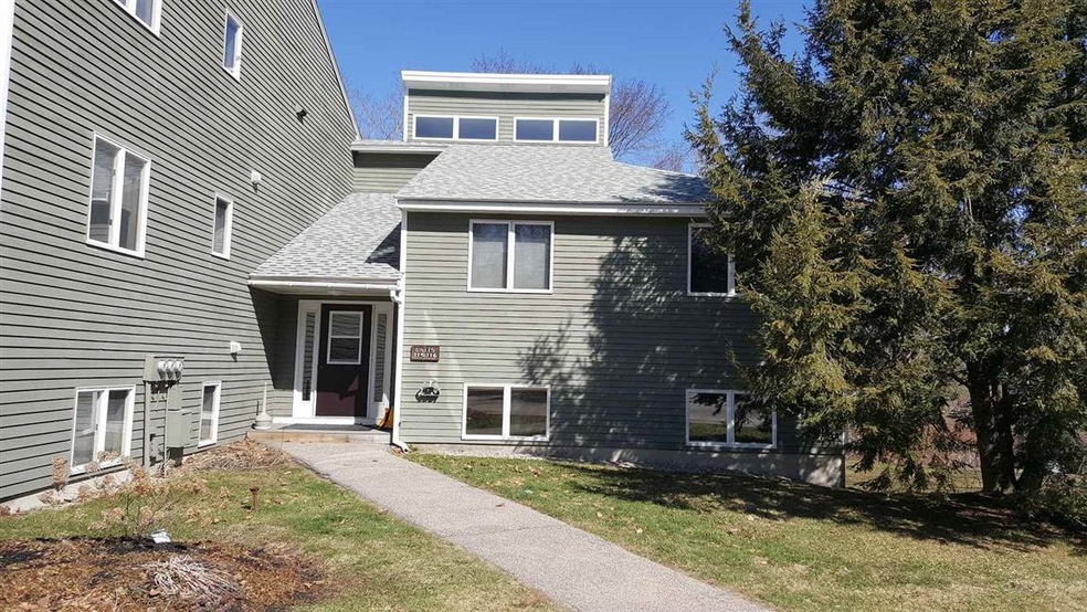 13 Back River Rd unit 112, Dover, NH 03820 - photo 1