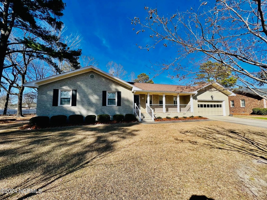 527 Alma Dr, Winterville, NC 28590 - photo 1