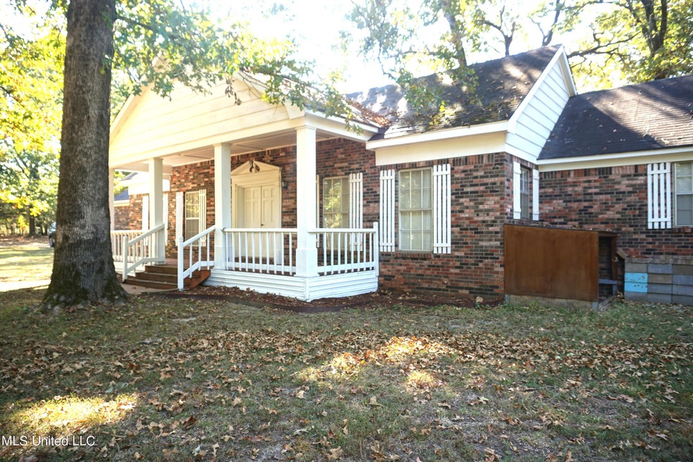 20232 Highway 4 E, Senatobia, MS 38668