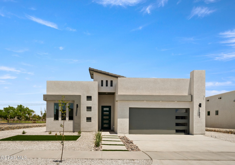 11980 Crevasse Dr, El Paso, TX 79927 - photo 1
