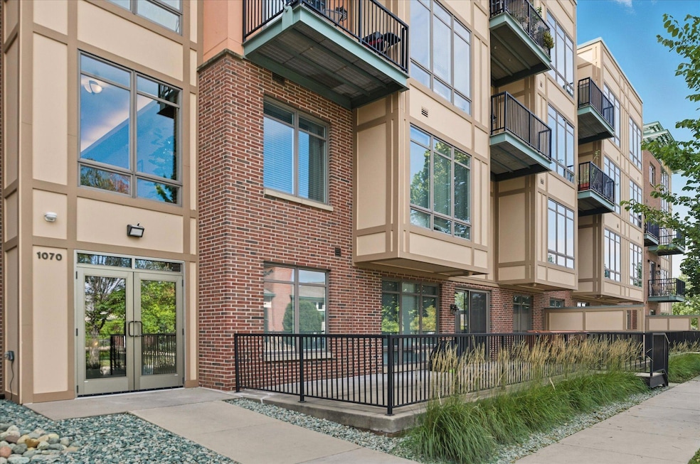 1070 Grandview Ct NE unit 101, Columbia Heights, MN 55421 - photo 1