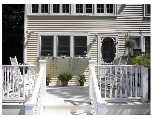 507 Washington St, Holliston, MA 01746 - photo 1