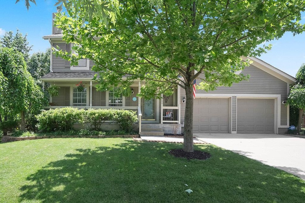 21711 W 51st Terrace, Shawnee, KS 66226 - photo 1