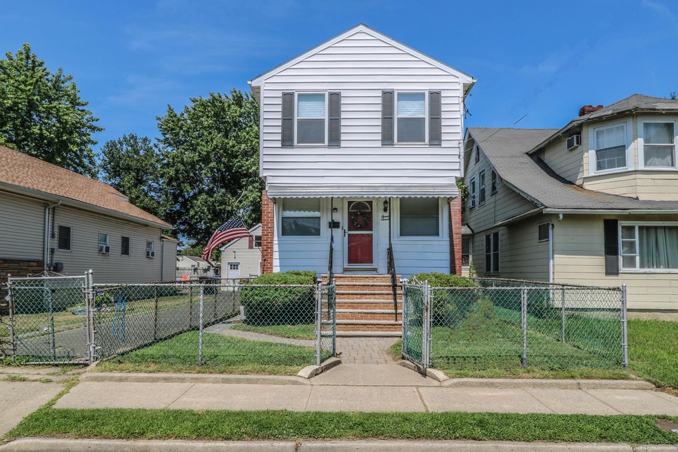 27 Hudson Ave, North Middletown, NJ 07748 - photo 1