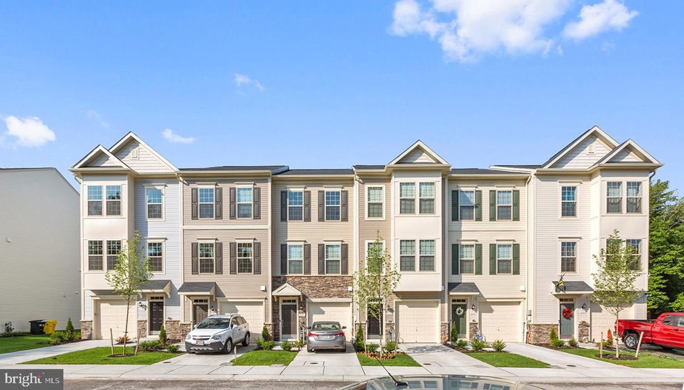 8179 Hollow Ct, Severn, MD 21144 - photo 1