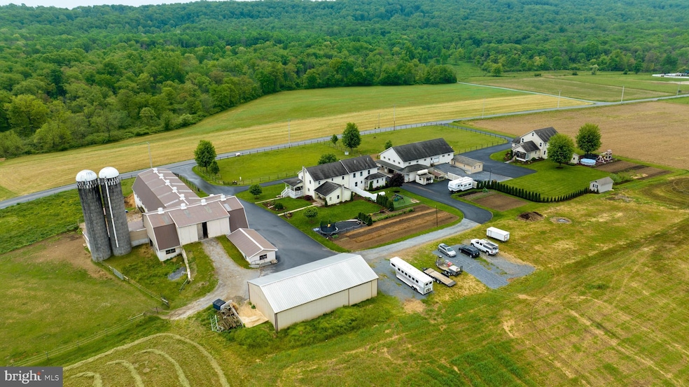 683 Beaver Dam Rd, Honey Brook, PA 19344 - photo 1