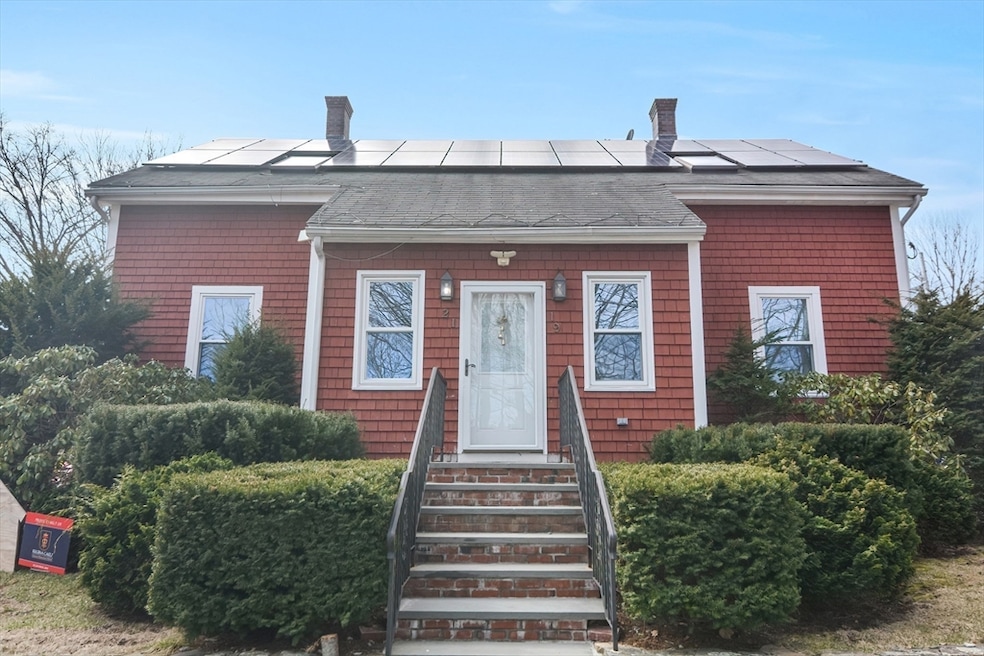 21 Cemetery St unit 21, Hopedale, MA 01747 - photo 1