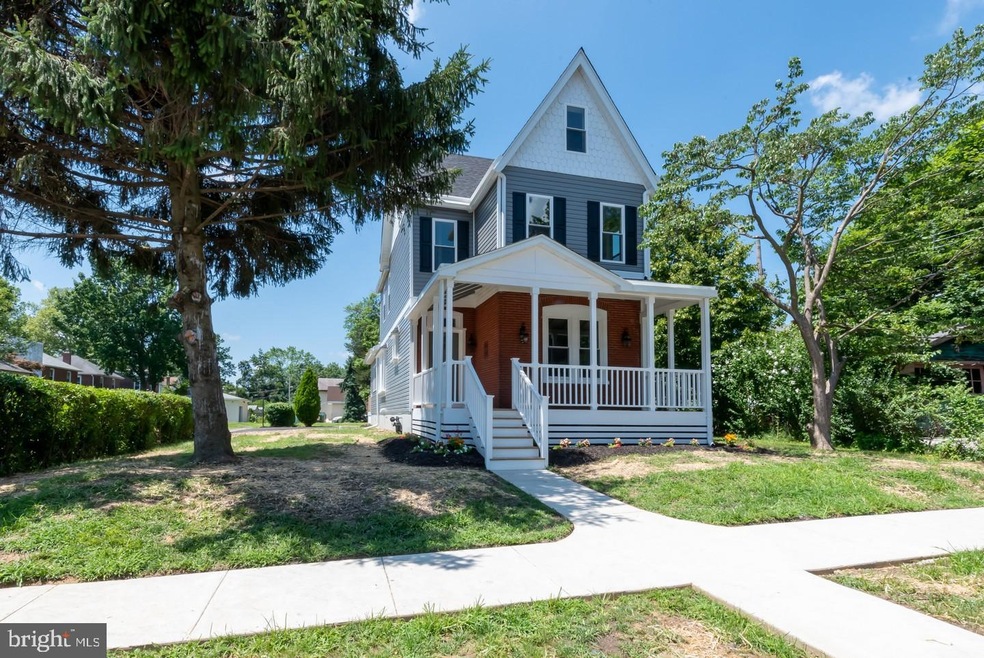 1212 Lafayette Ave, Prospect Park, PA 19076 - photo 1