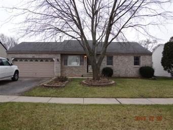 109 Bolz Rd, Carpentersville, IL 60110 - photo 1