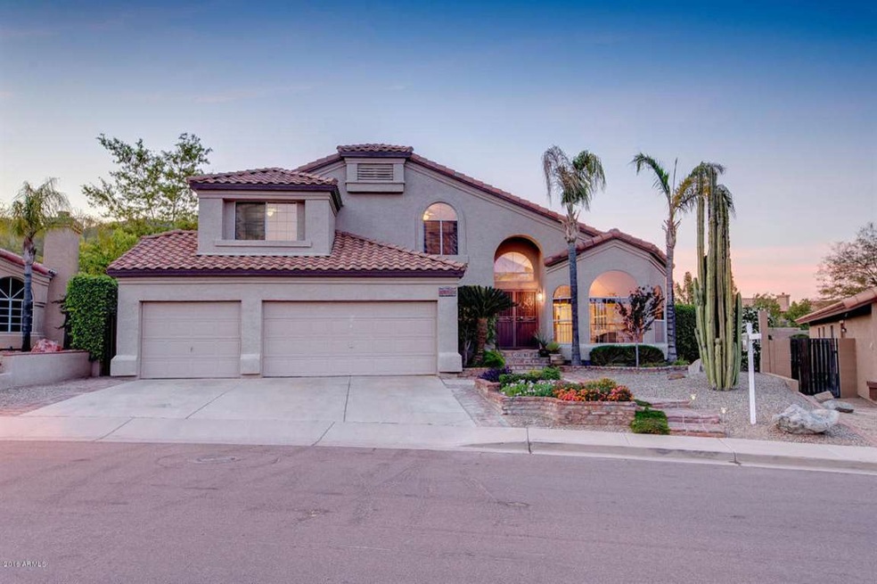 2822 E Friess Dr Phoenix AZ-large-001-31