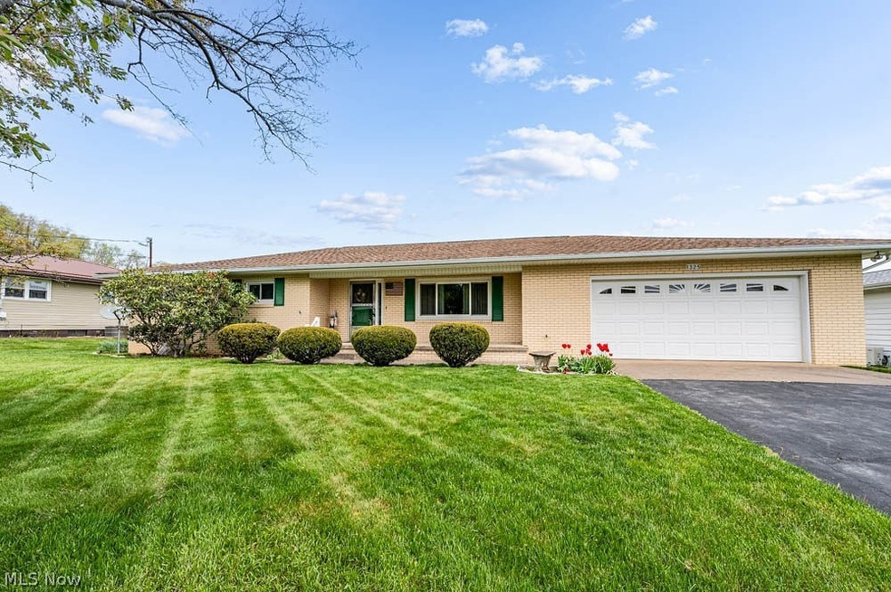 1325 Florence Dr, Wellsville, OH 43968 - photo 1