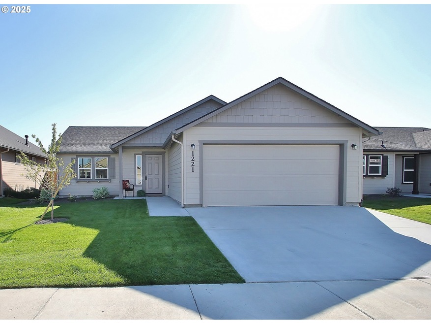 5211 Cedar View Dr, Springfield, OR 97478 - photo 1