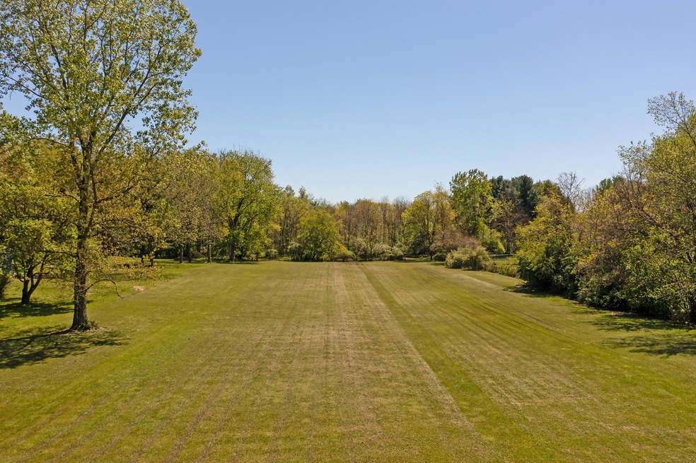 CloverValleyRoadLot_Hommati102