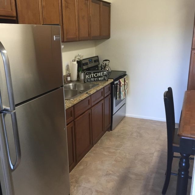 1100 N California St unit 4, Chandler, AZ 85225 - photo 1