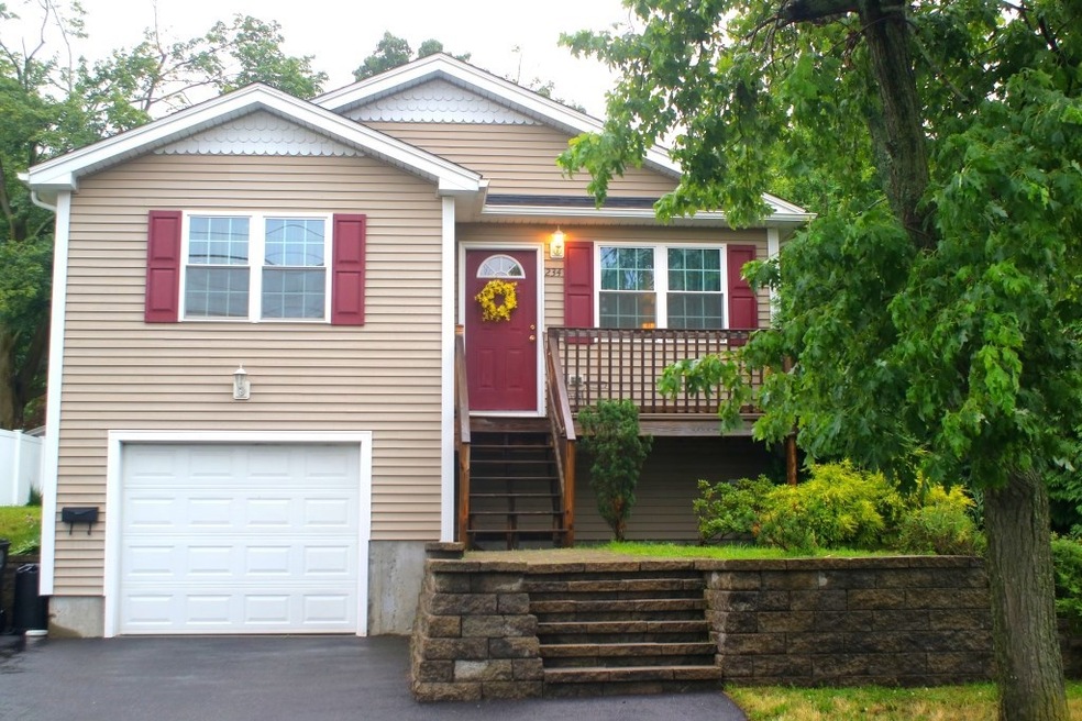 234 Magnolia St, Cranston, RI 02910 - photo 1