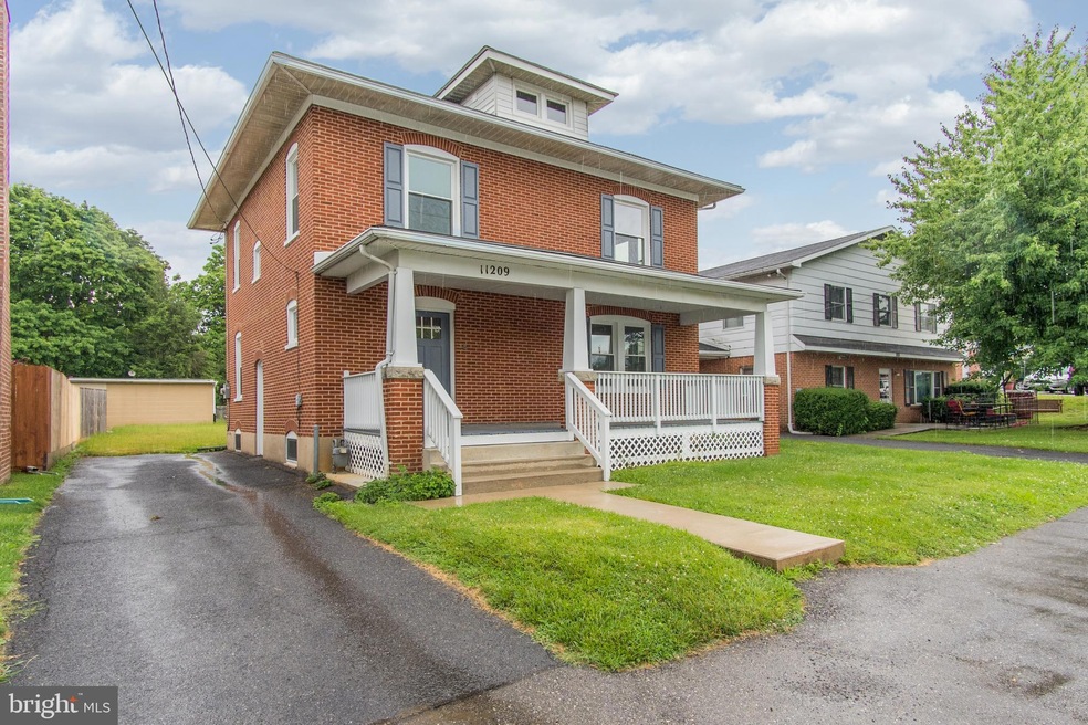 11209 Marbern Rd, Hagerstown, MD 21740 - photo 1