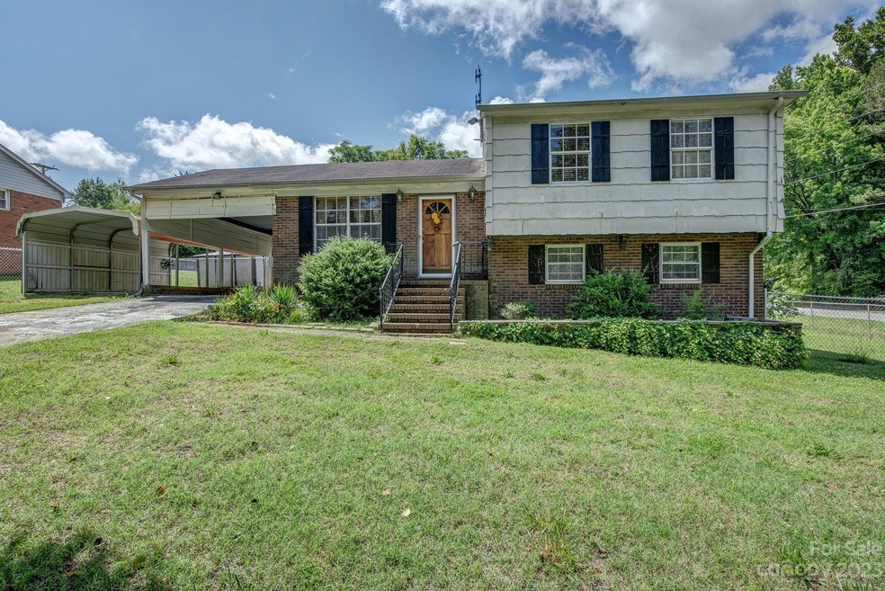 101 Shady Bluff Dr, Gastonia, NC 28052 - photo 1