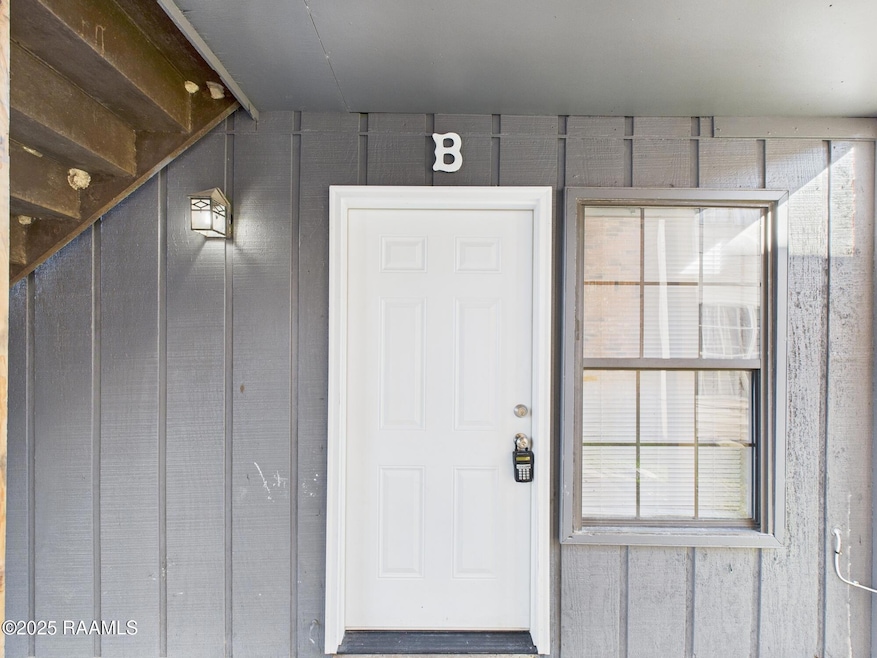 CAM04246G0-PR0173-STILL001